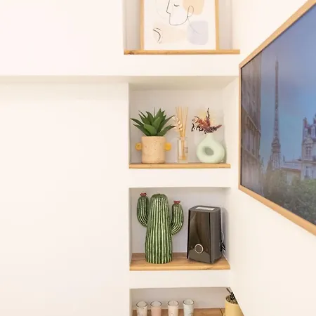 Apartment Studio_ Champs-elysees *